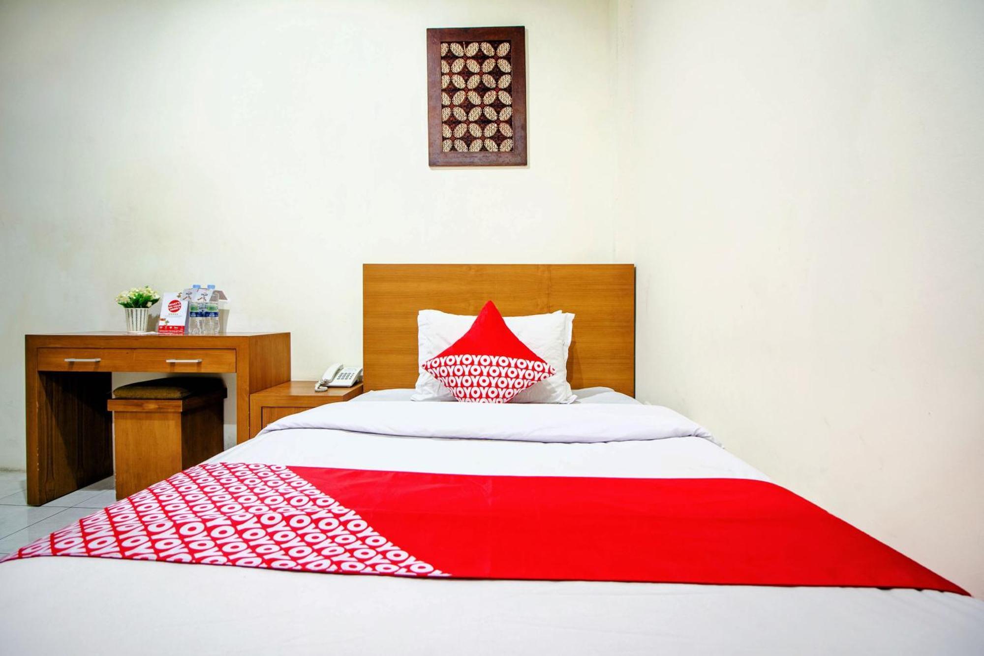 Super Oyo 250 De'Gadri Ndalem Hotel Jarakan ภายนอก รูปภาพ