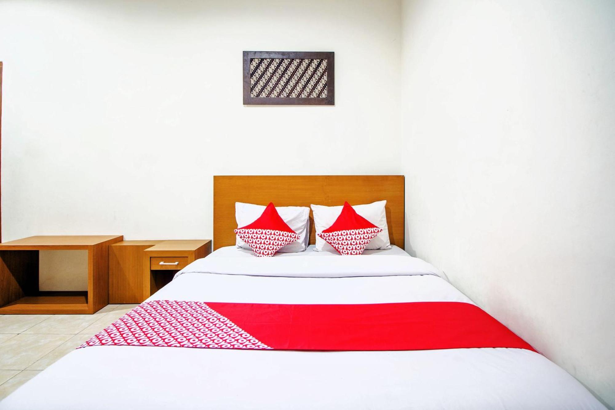 Super Oyo 250 De'Gadri Ndalem Hotel Jarakan ภายนอก รูปภาพ