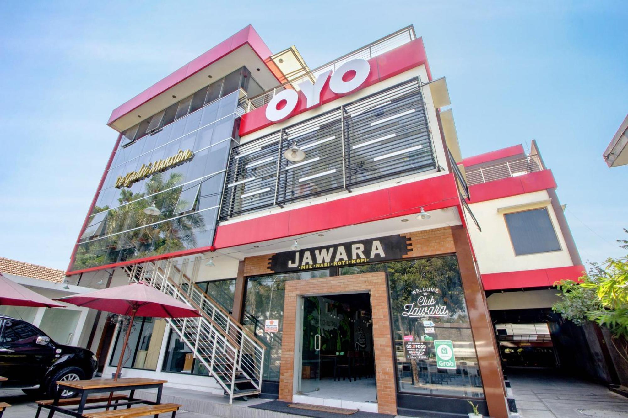 Super Oyo 250 De'Gadri Ndalem Hotel Jarakan ภายนอก รูปภาพ